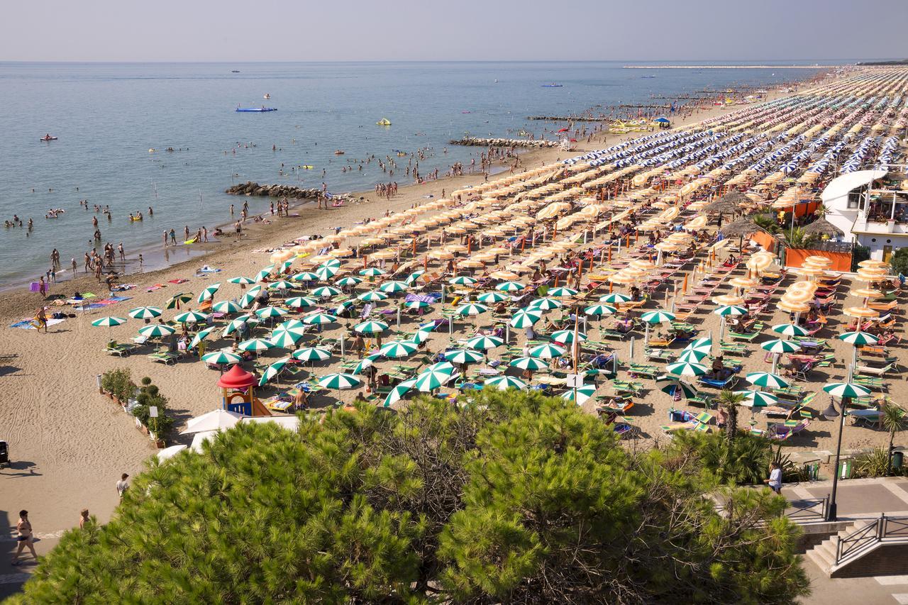 Hotel Adria Sul Mare กาออร์เล ภายนอก รูปภาพ
